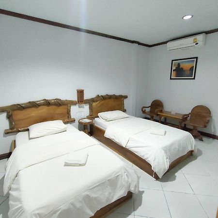 Magmai Hotel And Resort Tak Bagian luar foto
