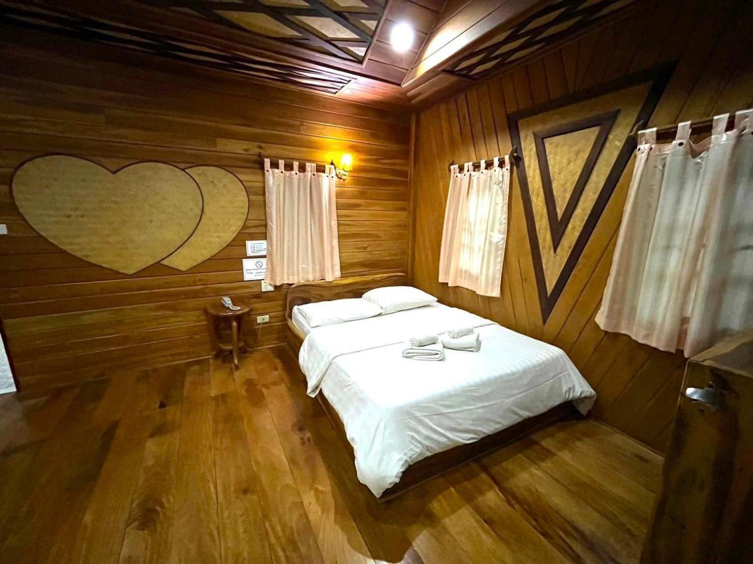 Magmai Hotel And Resort Tak Bagian luar foto